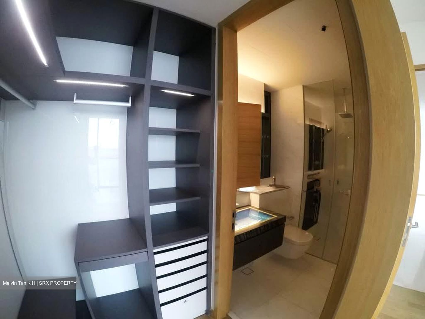 Straits View (D1), Condominium #575954361
